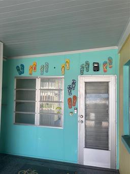 Picture of 250 Rosery Road Nw Unit 295, Largo, FL 33770