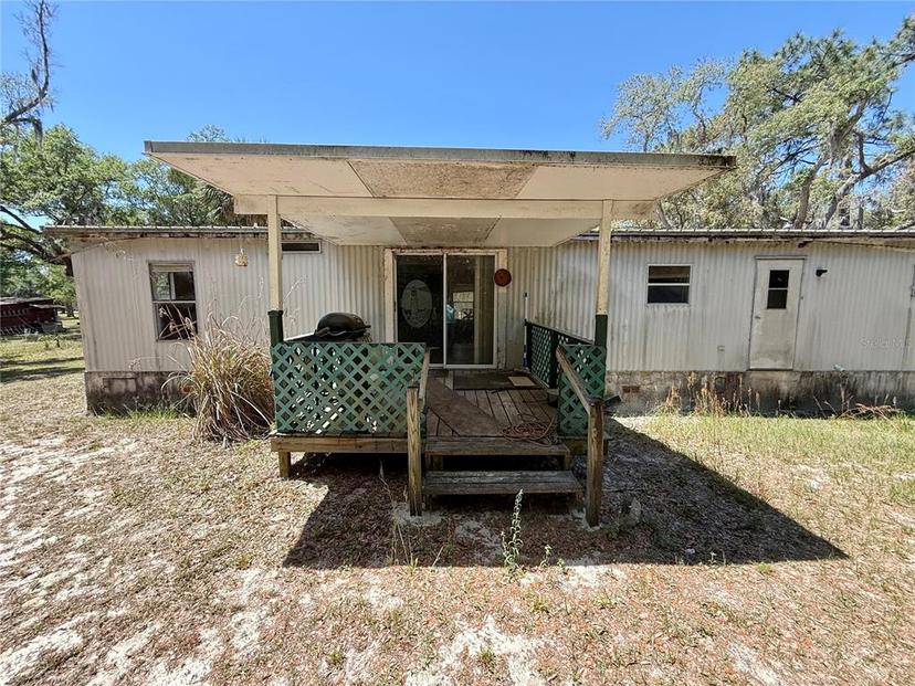 Picture of 103 Neeld Street, Inglis FL 34449