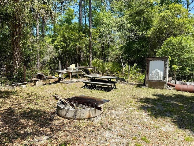 Picture of 103 Neeld Street, Inglis FL 34449