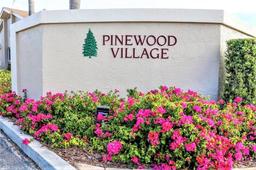 Picture of 2763 Woodgate Lane Unit 108, Sarasota, FL 34231