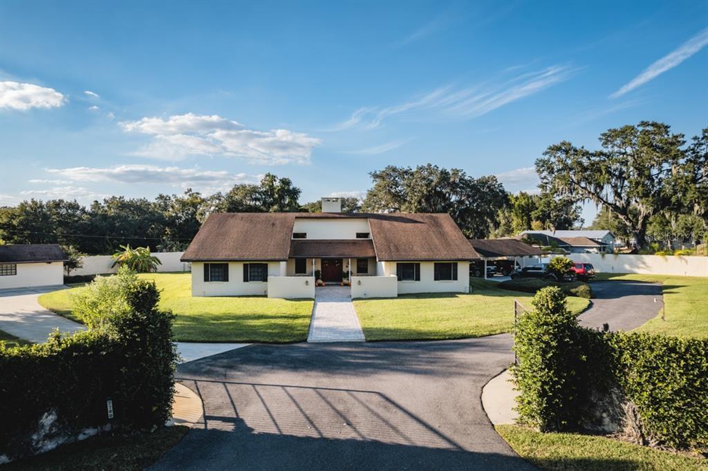 Picture of 2780 E Sam Allen Road, Plant City, FL 33565