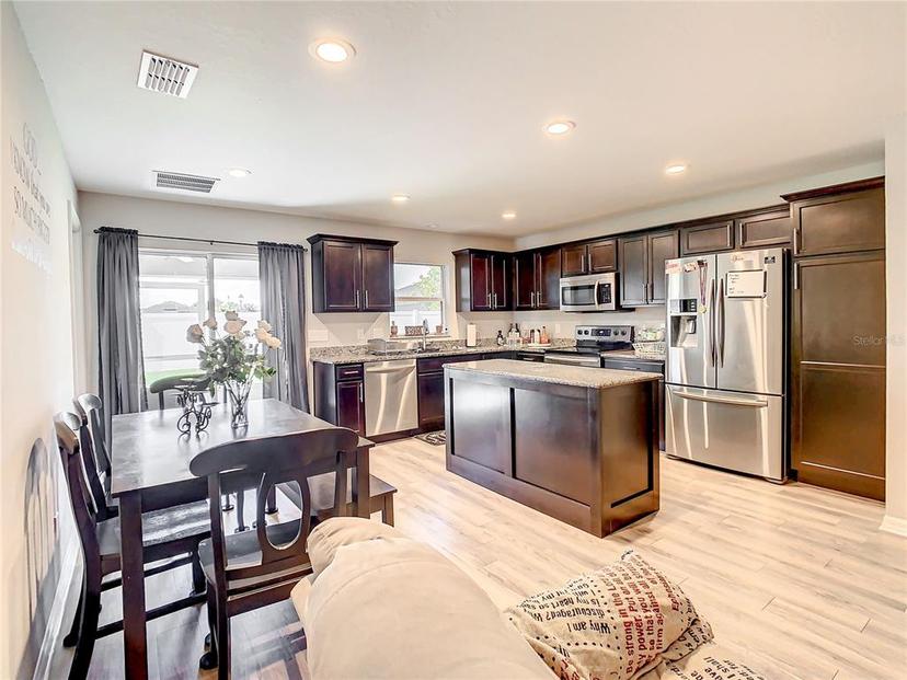 Picture of 2910 Harlow Ave, St Cloud FL 34772