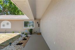 Picture of 31076 Castle Ridge Drive, Brooksville, FL 34602