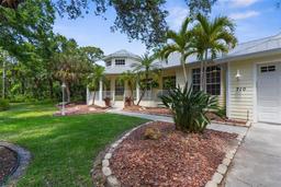 Picture of 710 N River Road, Venice, FL 34293