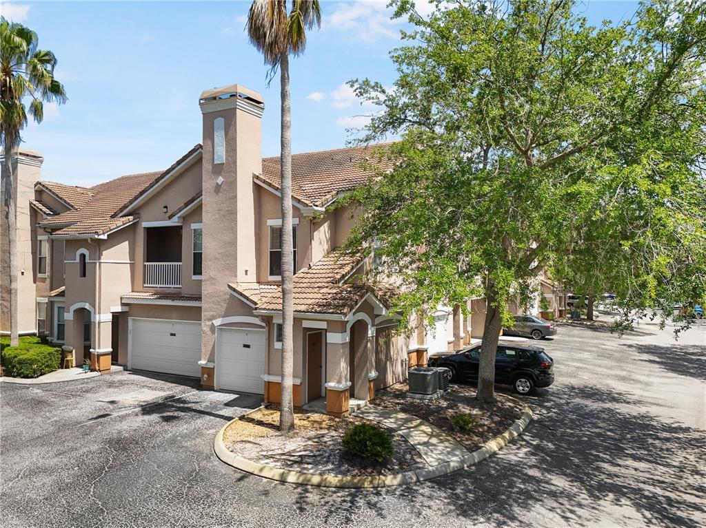 Picture of 10434 Villa View Circle, Tampa, FL 33647