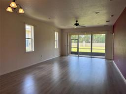 Picture of 1224 Vienna Square Drive, Winter Haven, FL 33884