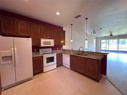 Picture of 1224 Vienna Square Drive, Winter Haven, FL 33884