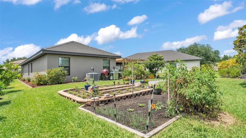Picture of 364 Lake Vista Drive, Auburndale FL 33823