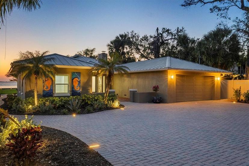Picture of 3931 Bay Shore Road, Sarasota FL 34234