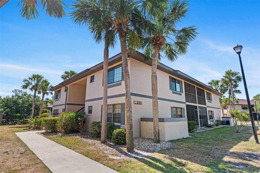 Picture of 19505 Quesada Avenue Unit Pp201, Port Charlotte, FL 33948