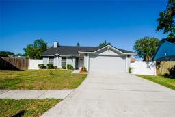 Picture of 1529 High Knoll Dr, Brandon, FL 33511