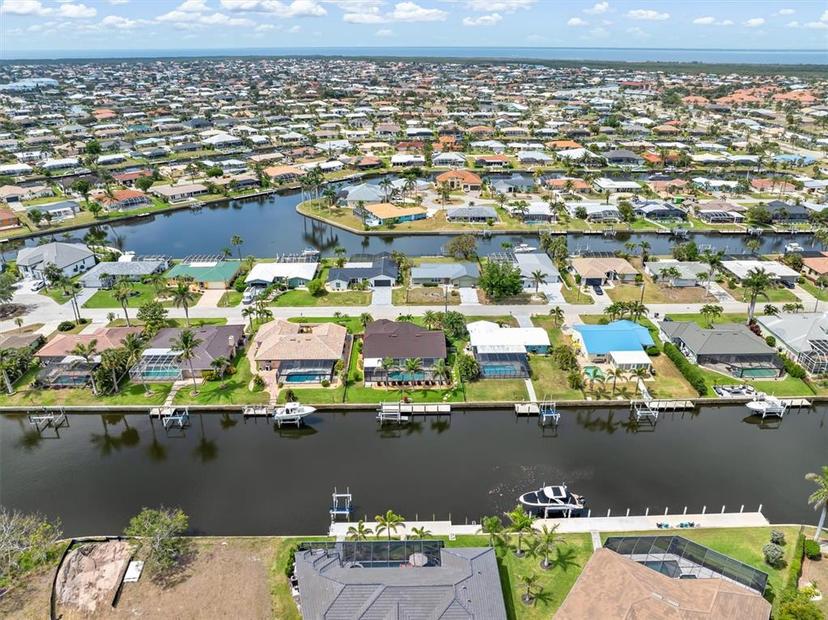 Picture of 340 Belaire Court, Punta Gorda FL 33950