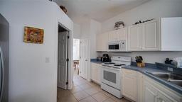 Picture of 624 Montana Avenue, Davenport, FL 33897