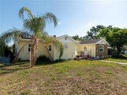 Picture of 124 Elaine Drive, Auburndale, FL 33823