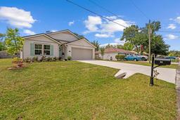 Picture of 24 Pickston Lane, Palm Coast, FL 32164