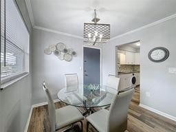 Picture of 5509 Fountain Lake Circle Unit C209, Bradenton, FL 34207