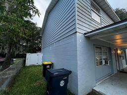 Picture of 205 Dixie Highway, Auburndale, FL 33823