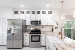 Picture of 11531 Shipwatch Drive Unit 1030, Largo, FL 33774