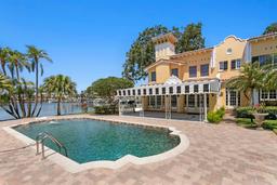 Picture of 321 Brightwaters Boulevard Ne, St Petersburg, FL 33704