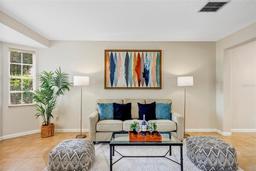 Picture of 4725 Windsor Avenue, Orlando, FL 32819