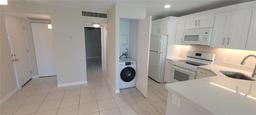 Picture of 2424 W Tampa Bay Boulevard Unit A106, Tampa, FL 33607