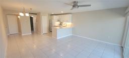 Picture of 2424 W Tampa Bay Boulevard Unit A106, Tampa, FL 33607