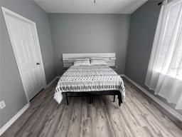 Picture of 18001 Richmond Place Drive Unit 126, Tampa, FL 33647