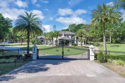 Picture of 980 Geryl Way, Deland, FL 32724