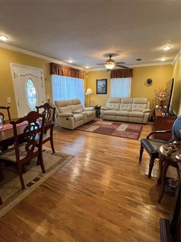 Picture of 8405 N Newport Ave, Tampa, FL 33604
