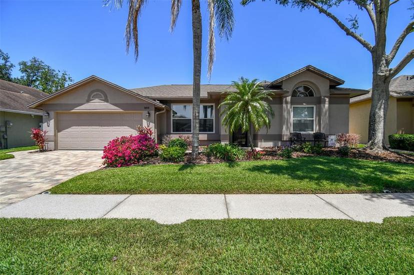 Picture of 18533 Avocet Drive, Lutz FL 33558