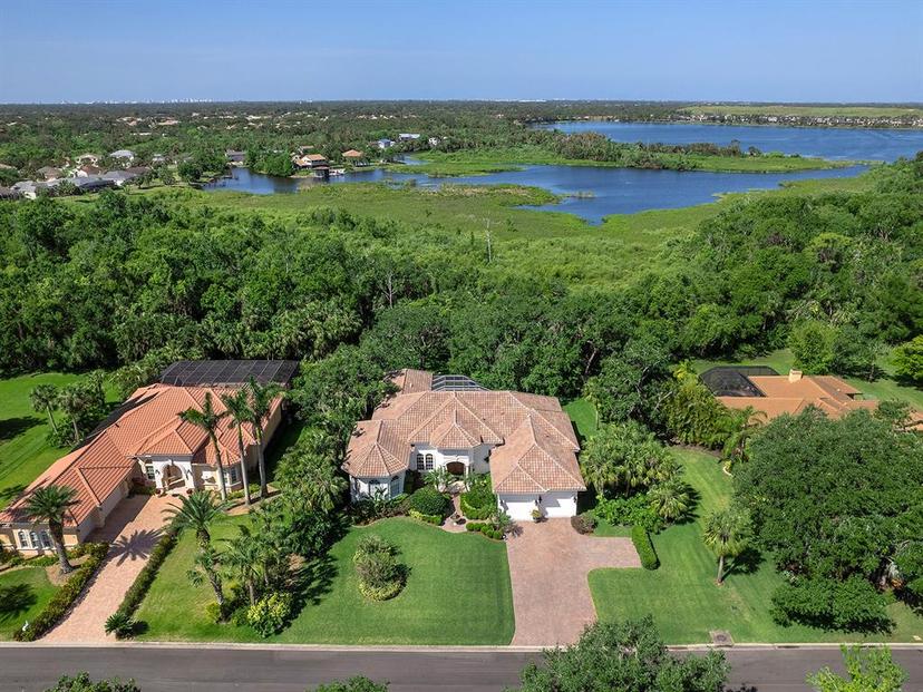 Picture of 6612 Butlers Crest Drive, Bradenton FL 34203