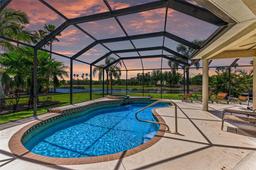 Picture of 7574 Camden Harbour Drive, Bradenton, FL 34212