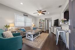 Picture of 4519 S Grady Avenue, Tampa, FL 33611