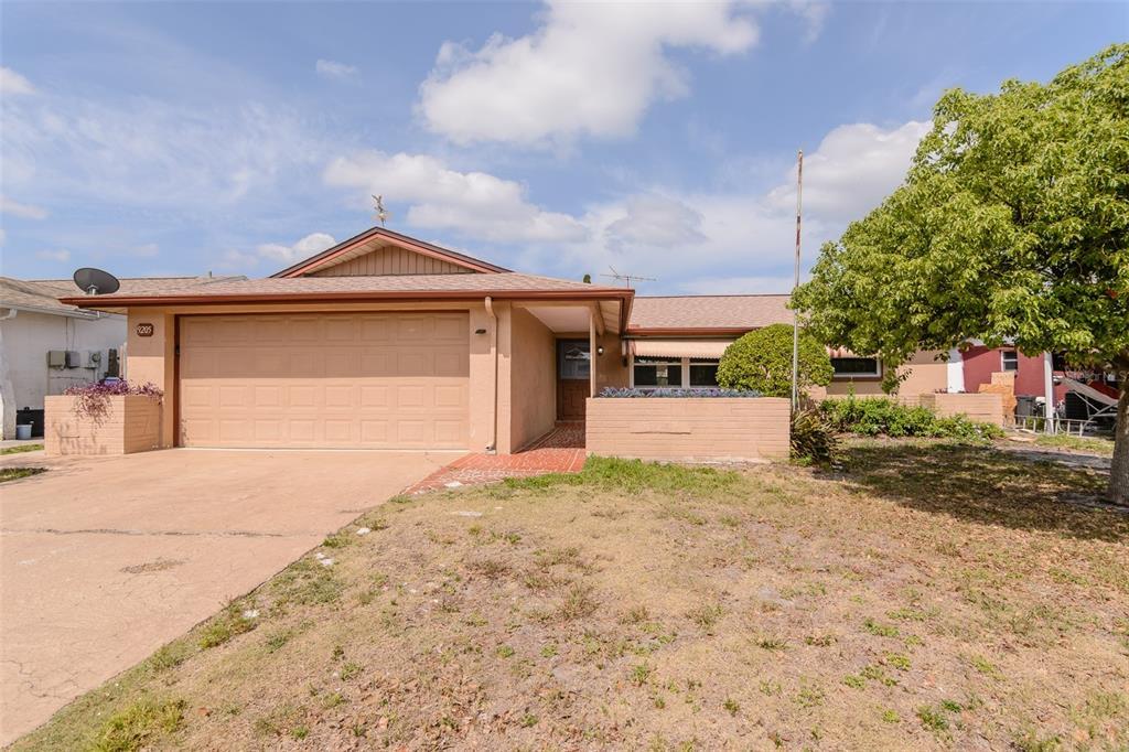 Picture of 9205 Ledgestone Lane, Port Richey, FL 34668