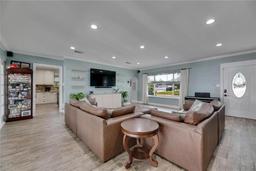Picture of 5401 3Rd Avenue N, St Petersburg, FL 33710