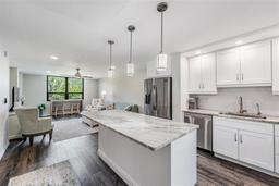 Picture of 2621 Cove Cay Drive Unit 204, Clearwater, FL 33760