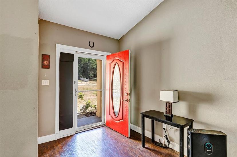 Picture of 6906 Colony Oaks Lane, Orlando FL 32818