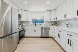 Picture of 7031 Brentwood Drive, Port Richey, FL 34668