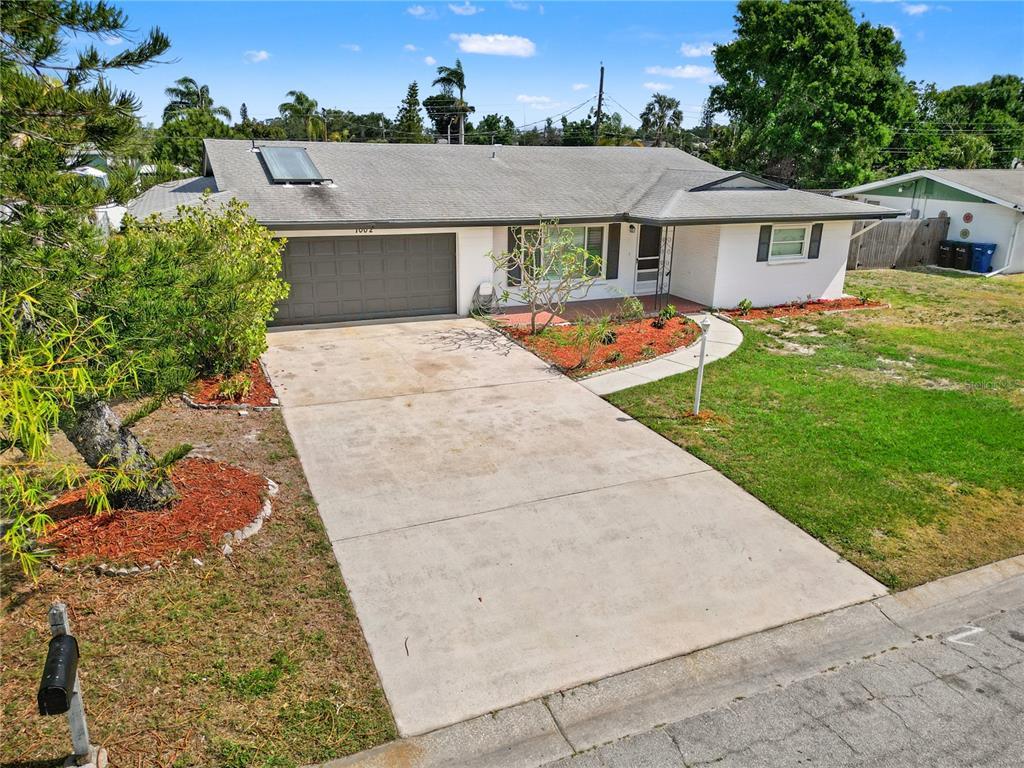 Picture of 1002 Fruitland Avenue, Bradenton, FL 34207
