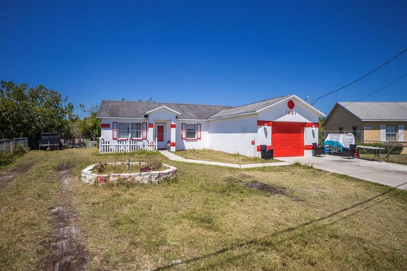 Picture of 1821 16Th Avenue E, Bradenton FL 34208