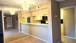 Picture of 4025 Angel Oak Court Unit 102, Tampa, FL 33613