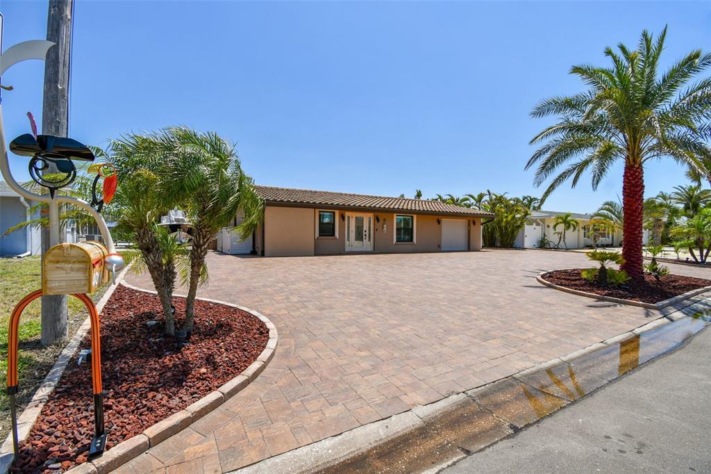 Picture of 4011 99Th Street W, Bradenton, FL 34210