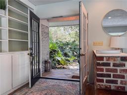 Picture of 4576 Cooper Road, Sarasota, FL 34232