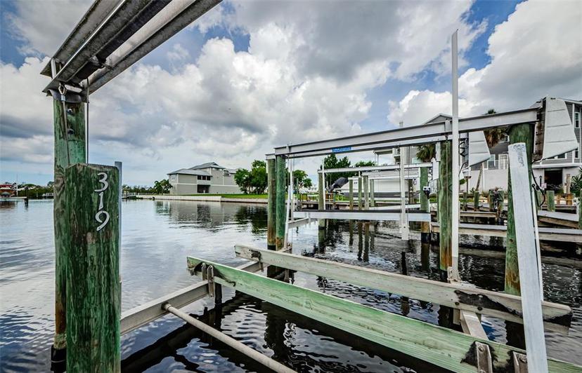 Picture of 5712 Biscayne Court Unit 205, New Port Richey FL 34652