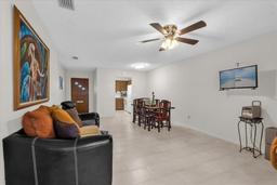 Picture of 151 N Hill Avenue Unit 10, Deland, FL 32724