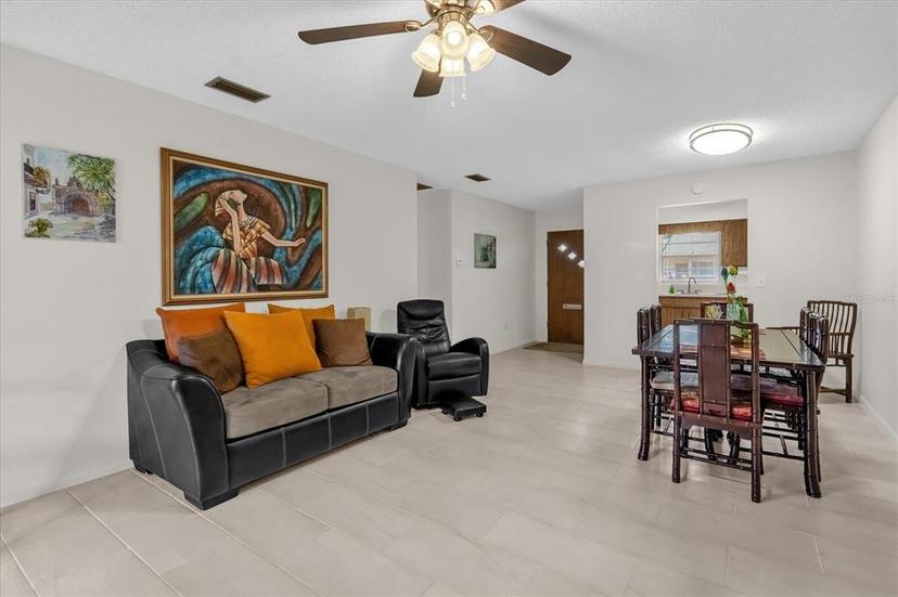 Picture of 151 N Hill Avenue Unit 10, Deland FL 32724