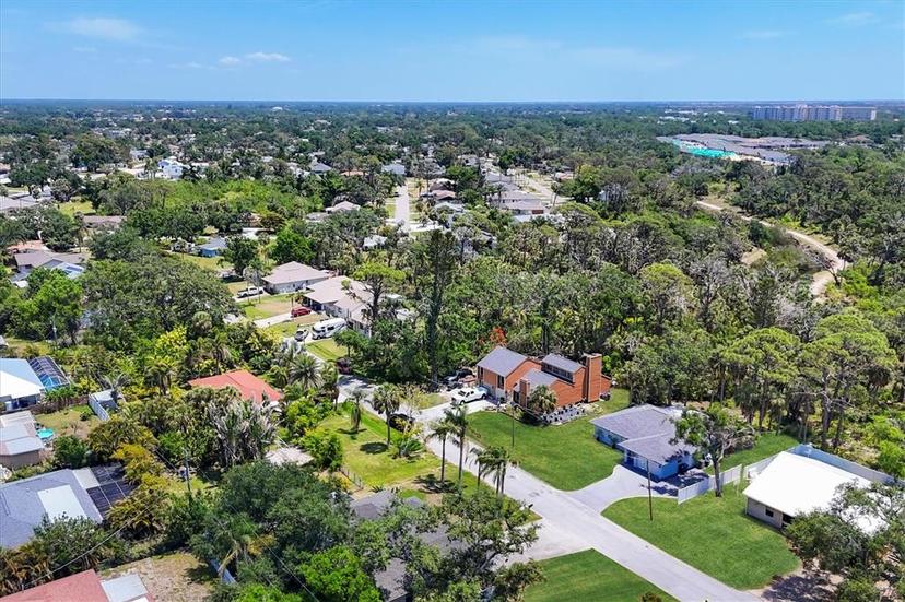 Picture of 140 Hermes Road, Venice FL 34293