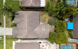 Picture of 9327 Pontiac Drive, Tampa, FL 33626