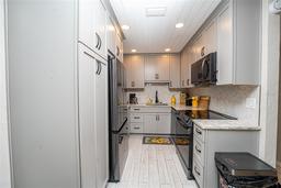 Picture of 3800 Saxon Drive Unit 150, New Smyrna Beach, FL 32169