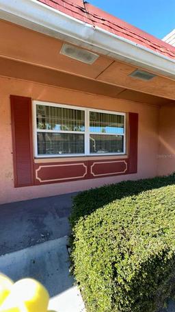 Picture of 2727 W Oak Ridge Road Unit 4, Orlando, FL 32809